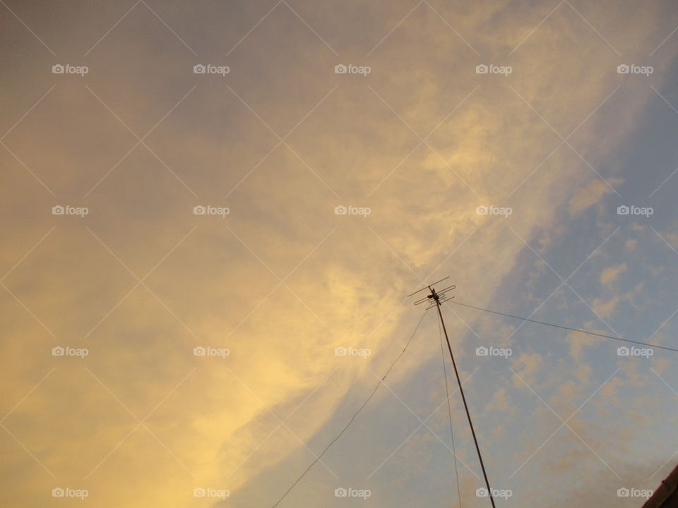 clouds on antenna