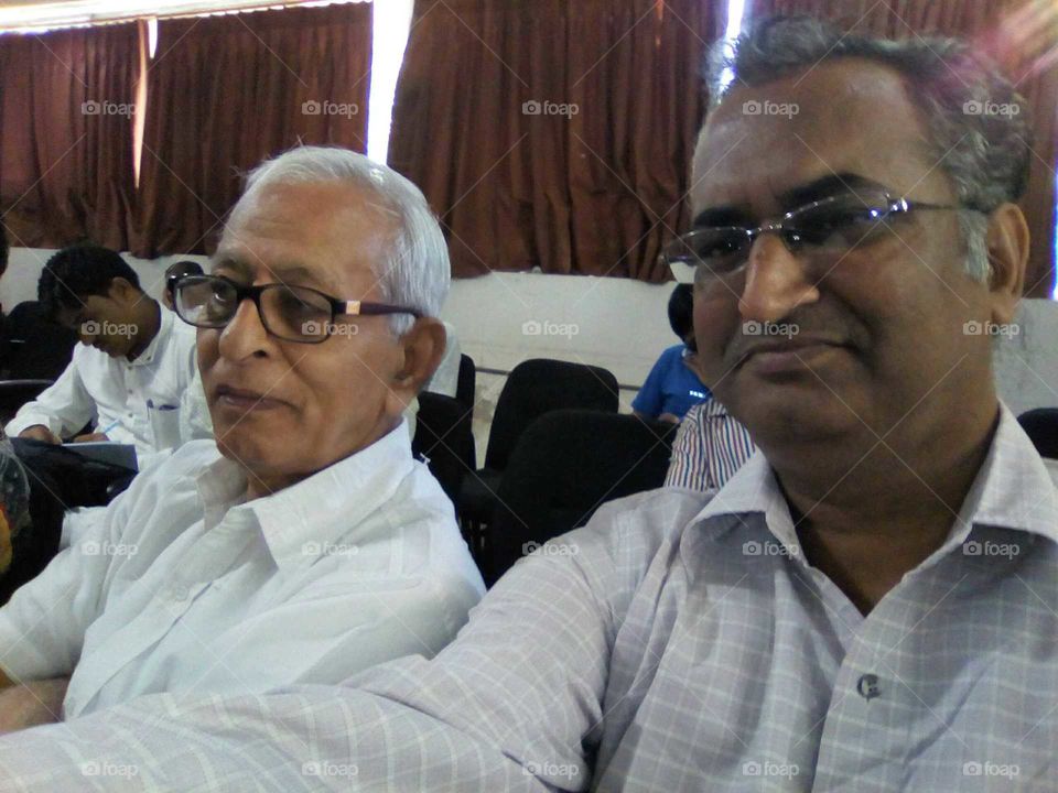 Selfie with Prafull Raval, General Secretary of Gujarat Sahitya Parishad