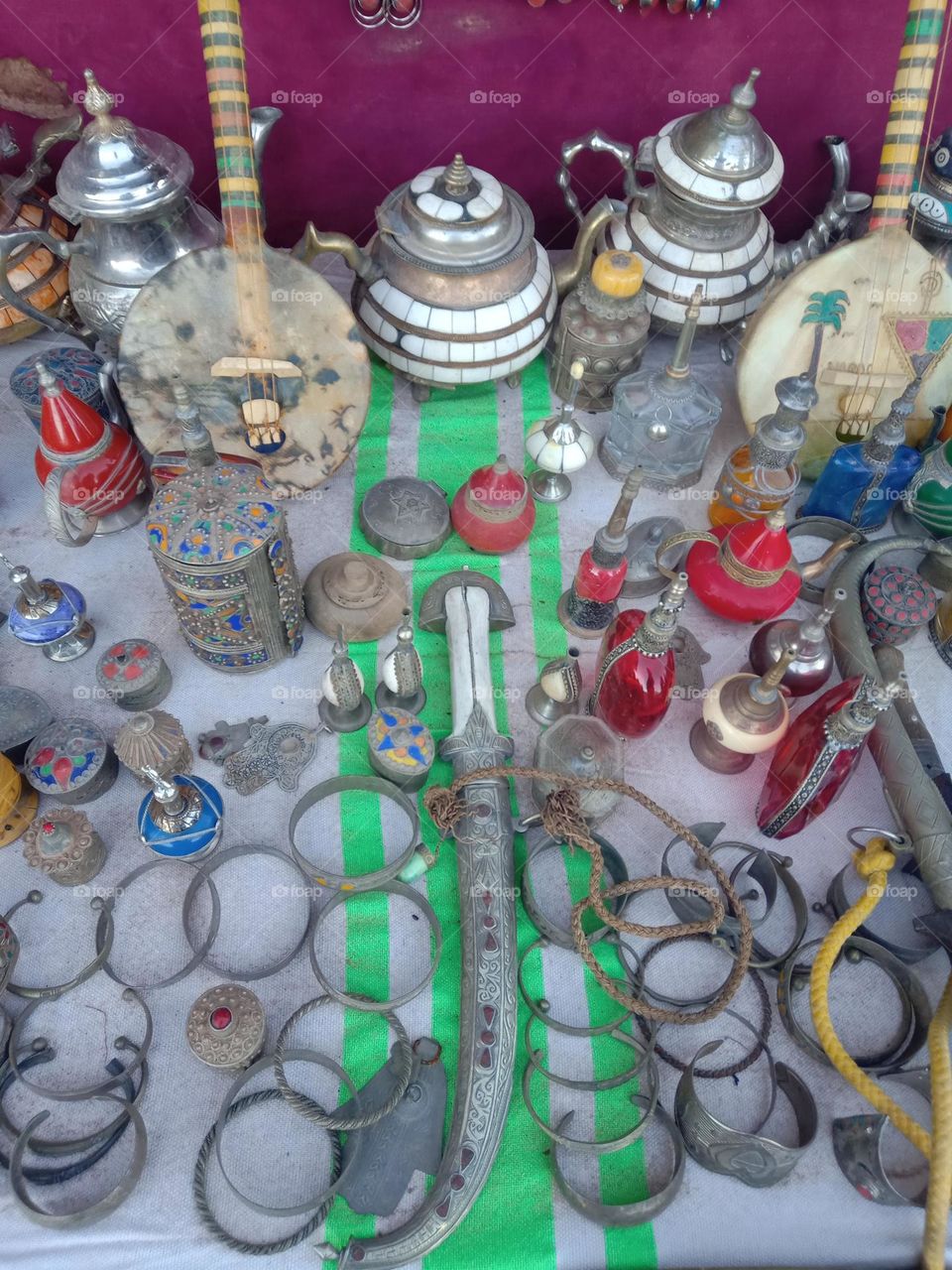 Old Moroccan accessories and decorations, handmade, expressing the traditions and customs of the Moroccan people in jewelry and decoration.