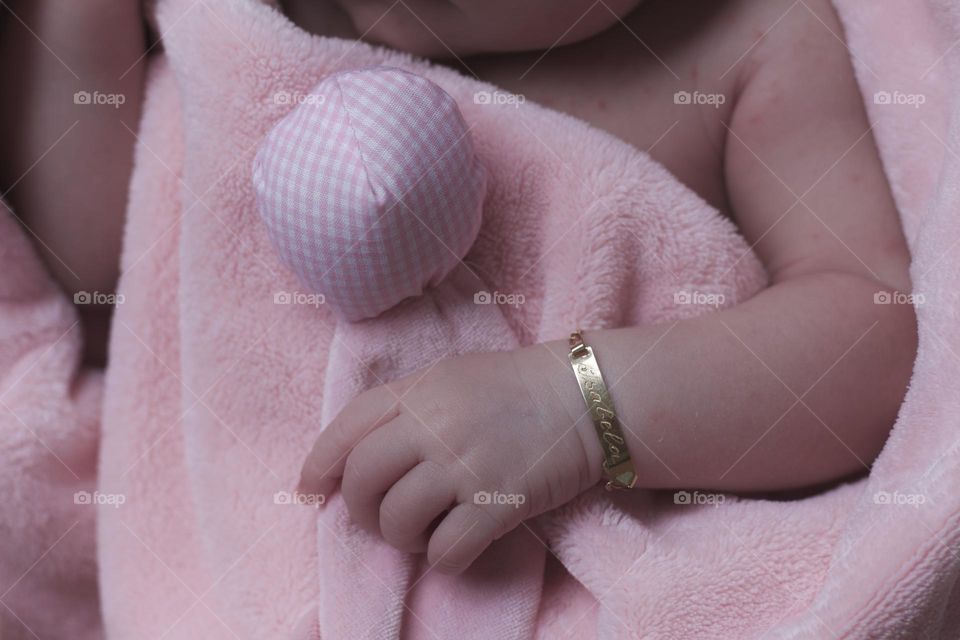 baby gold bracelet