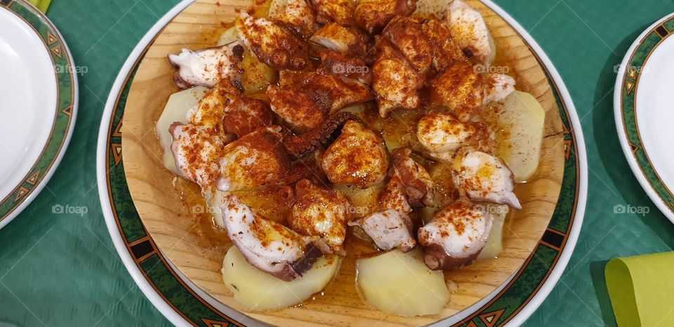 Pulpo a la Gallega ( España )