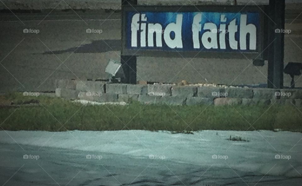 Find Faith. Signs