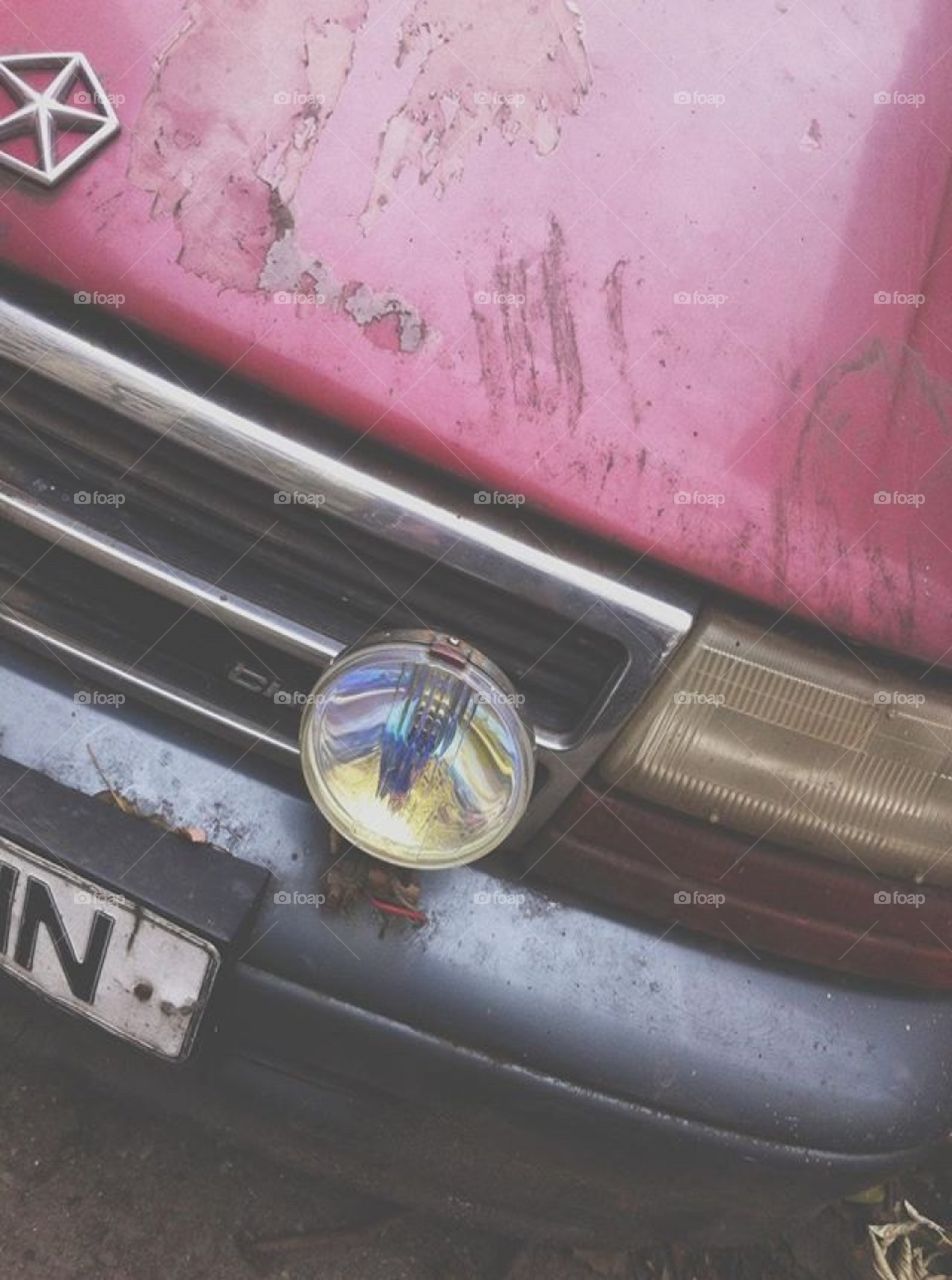 Vintage is just old... but kinda cute