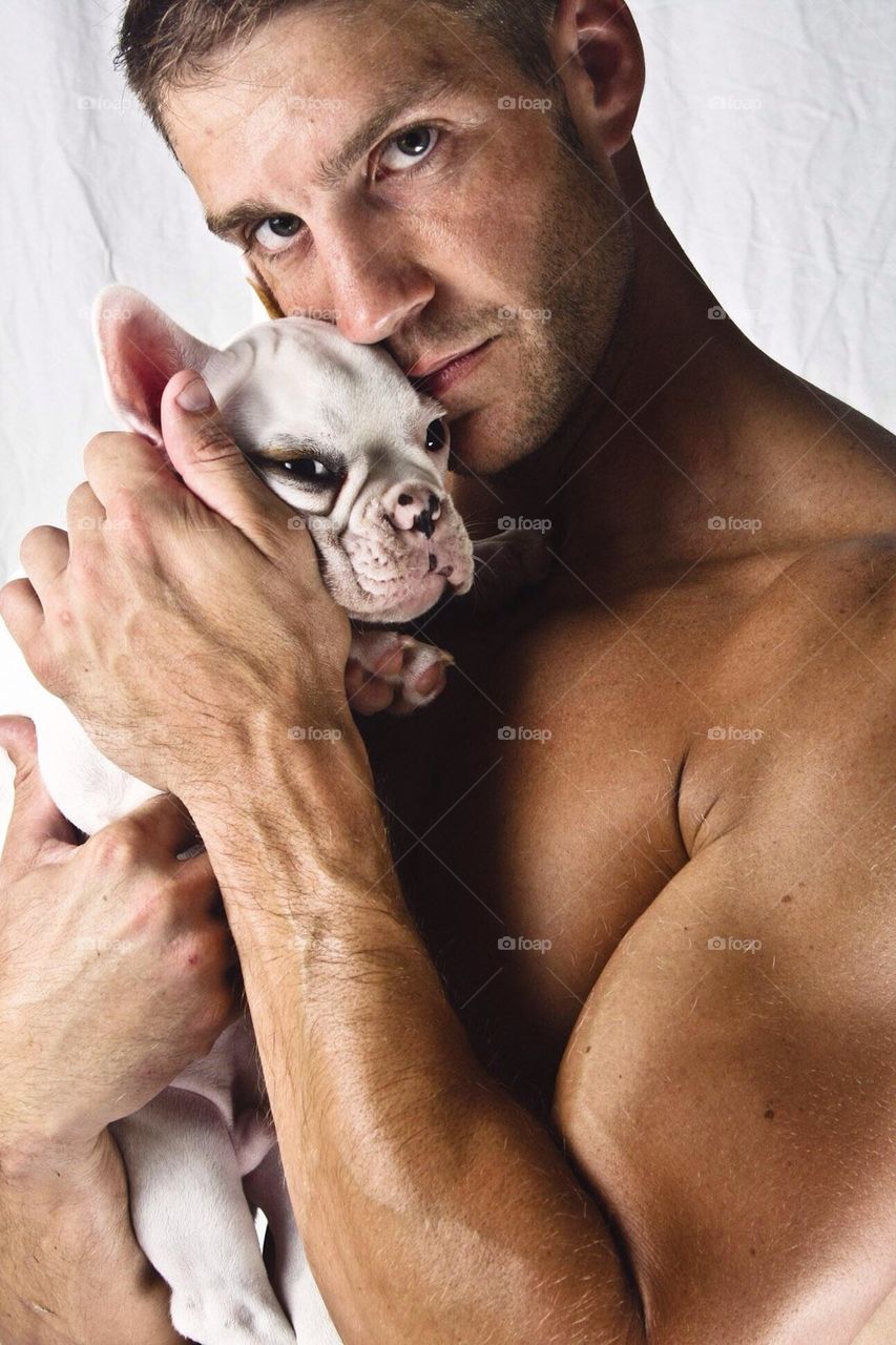 Model with puppy
