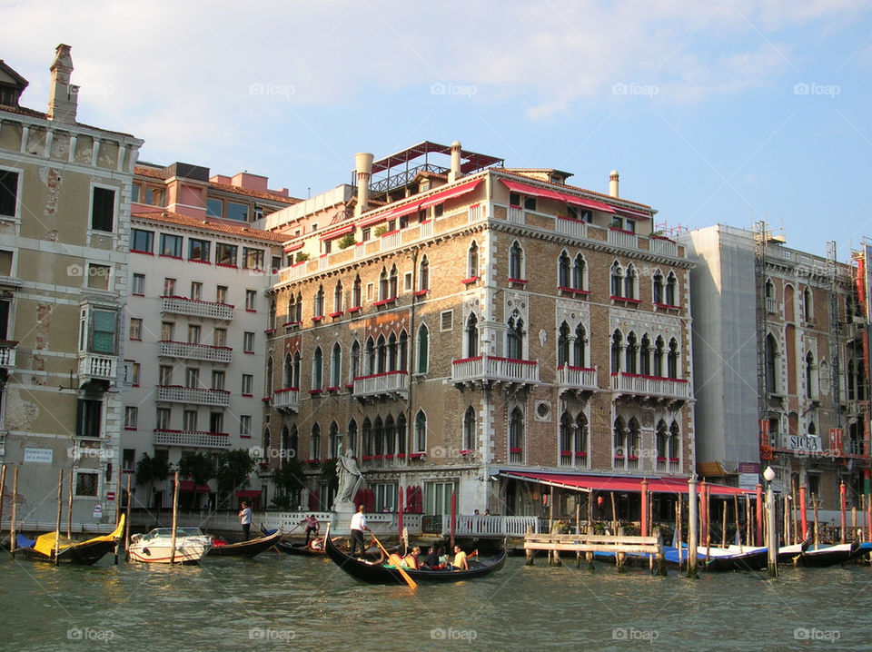 italy windows hotel building by jeanello