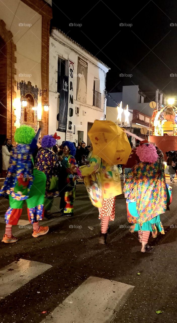 Colores y luces Cabalgata de Reyes los payasos
