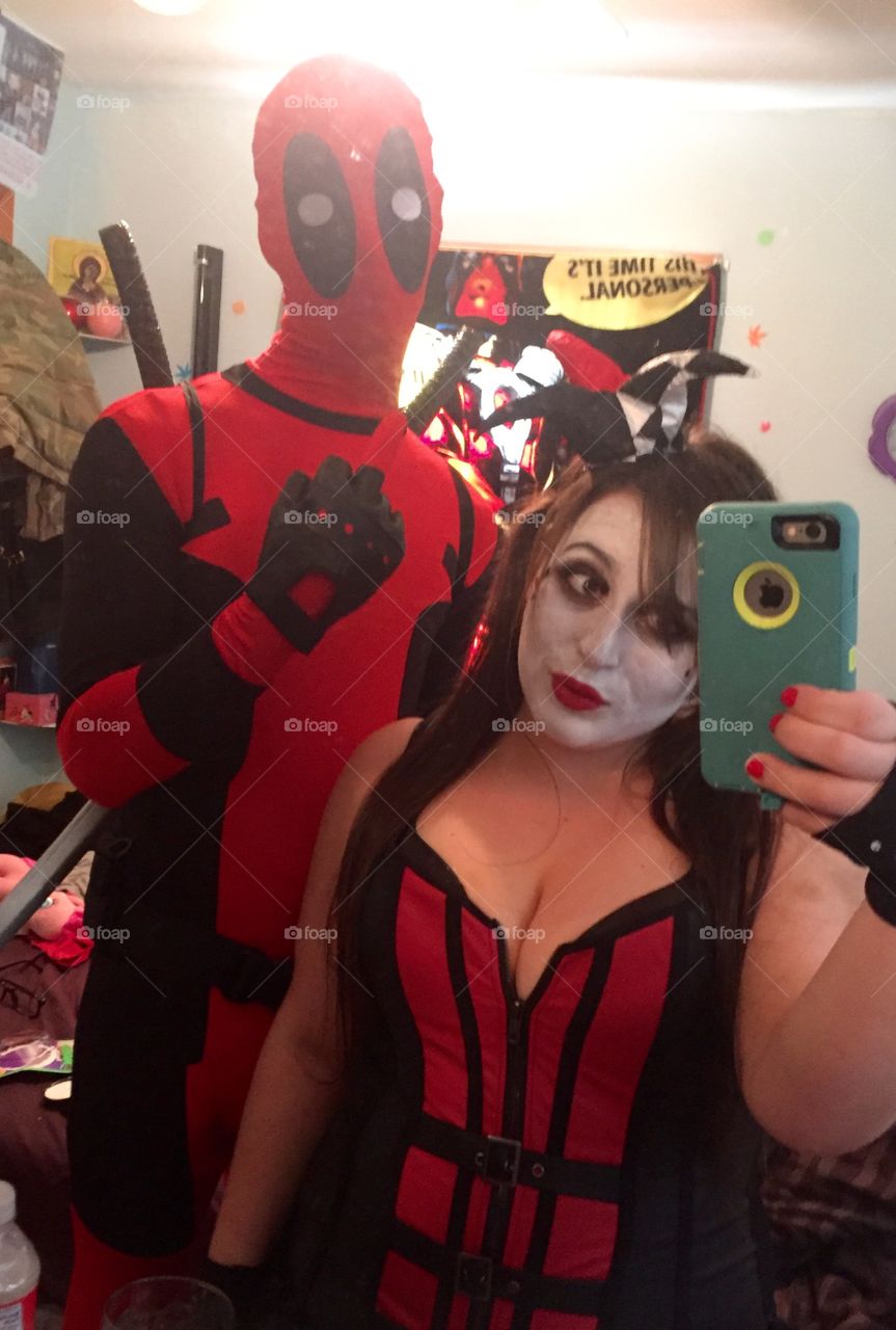 Deadpool and Harley Quinn 