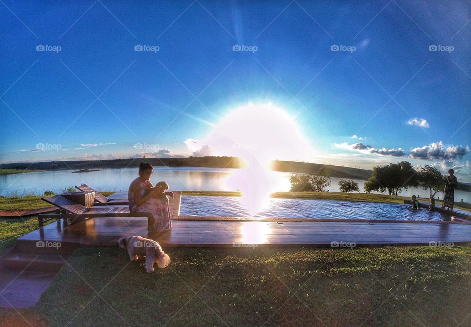 sol e borda infinita