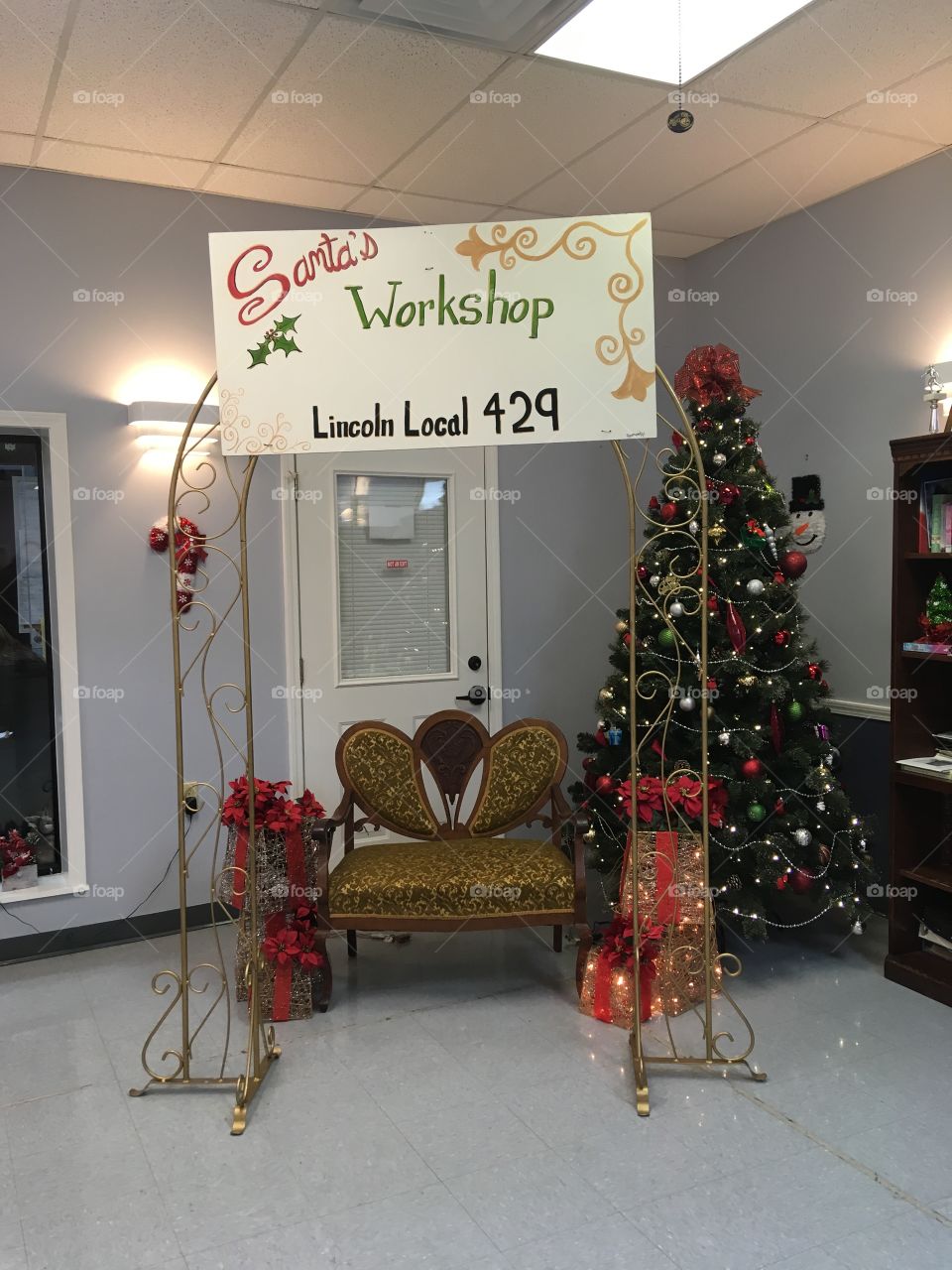 Merry Christmas and a happy new year to all the Foap families around the world! 