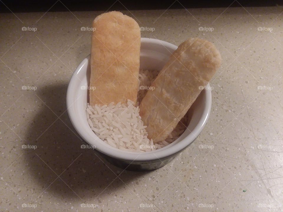 rice wafers in rice