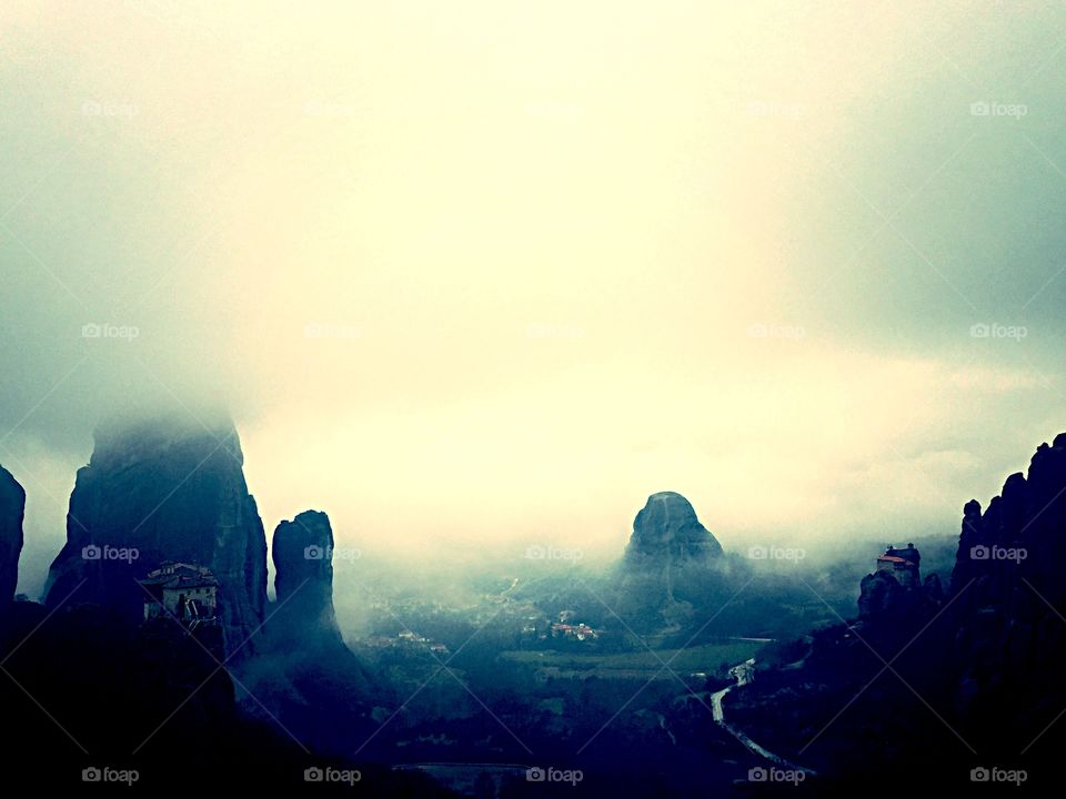 Misty Mountains . Meteora 