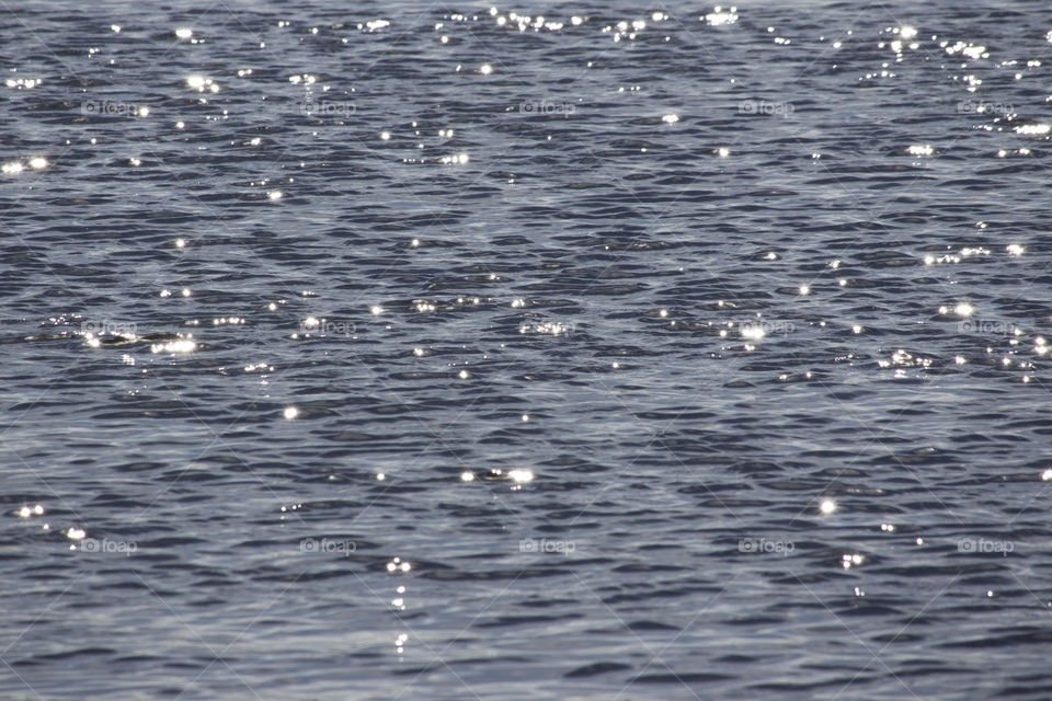 Small waves in sunshine 