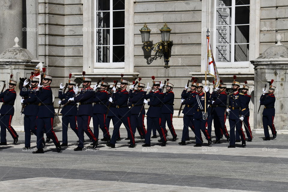 Cambio de guardia, Palacio Real, Madrid, España - Change of guard, Palacio Real, Madrid, Spain