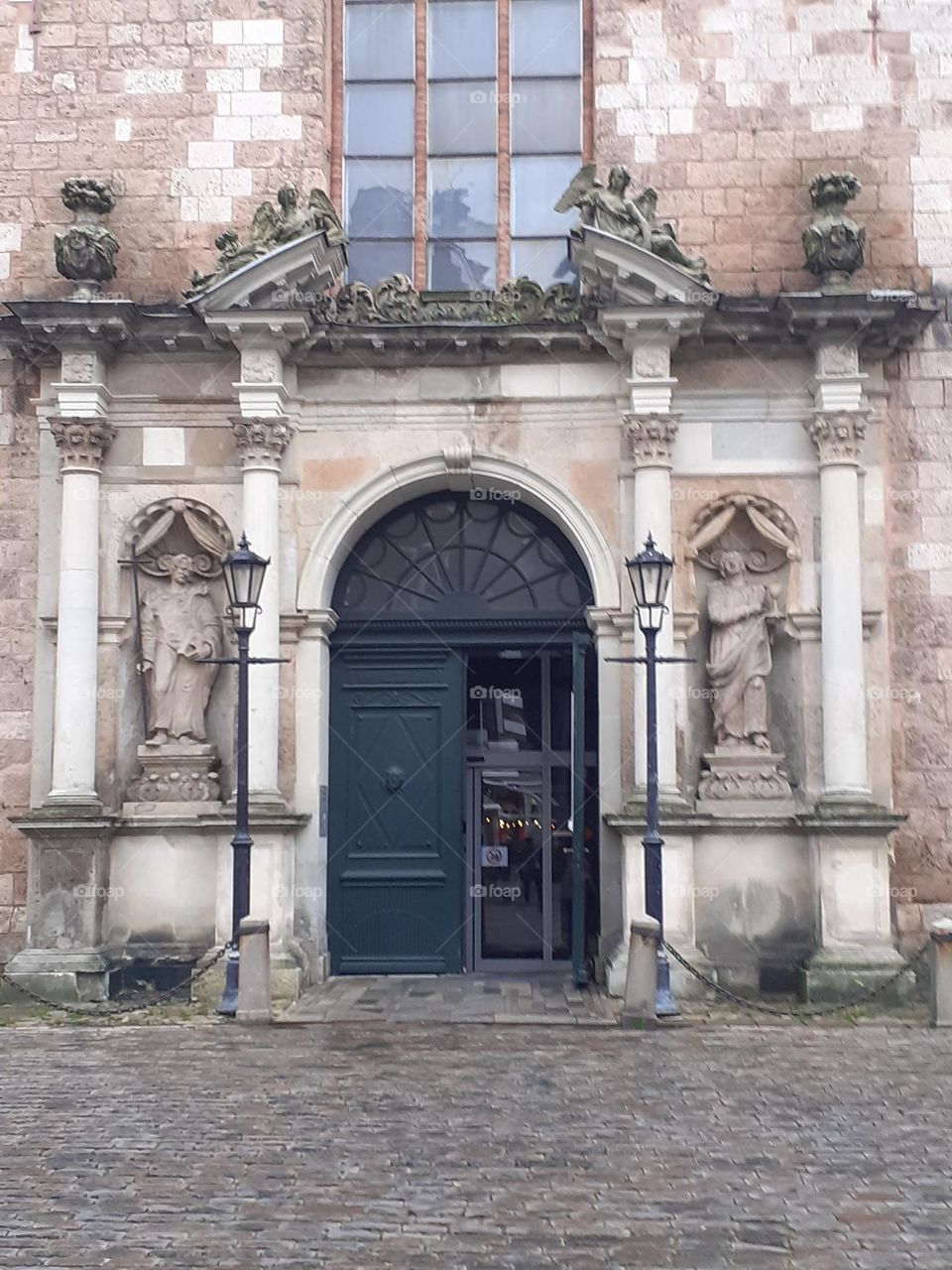 Собор Св.Петра. Главный портал