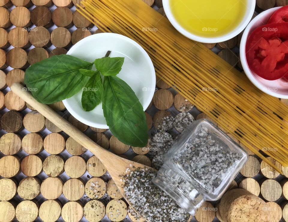 Pasta With Tomato & Basil Marinara 