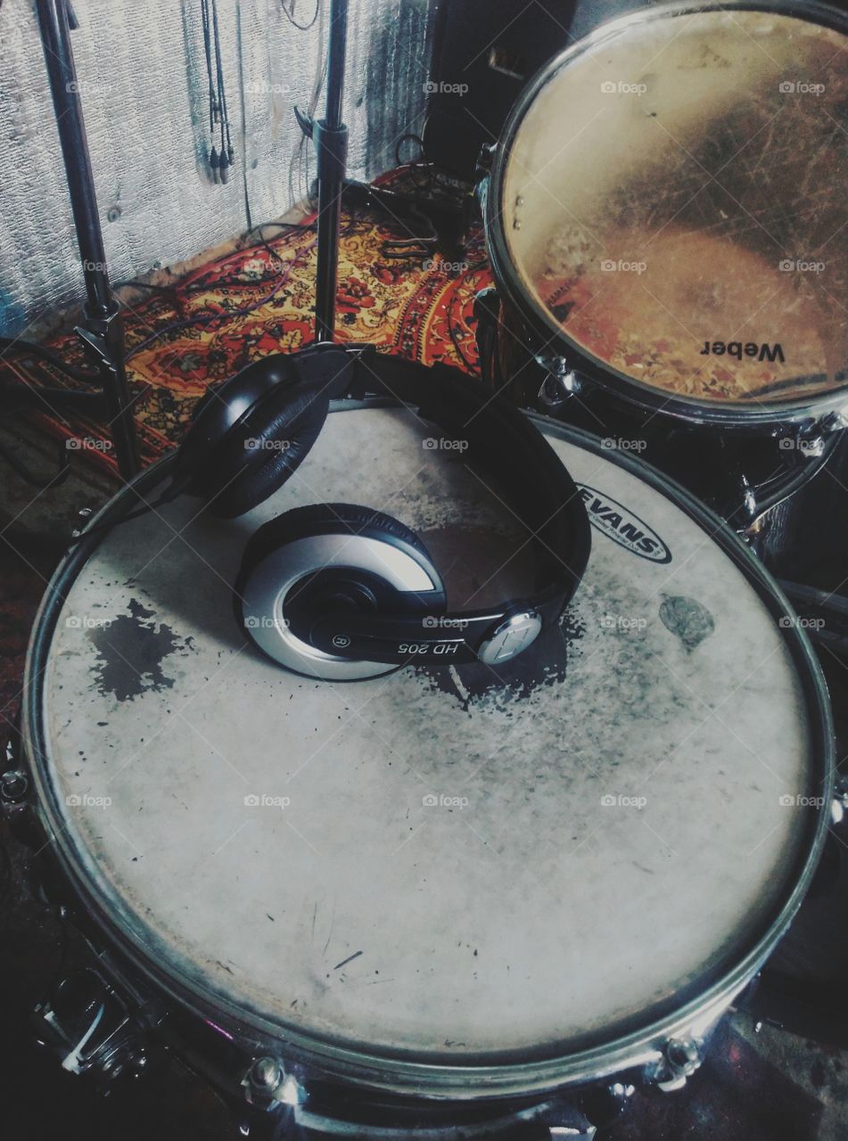 drum and headphones