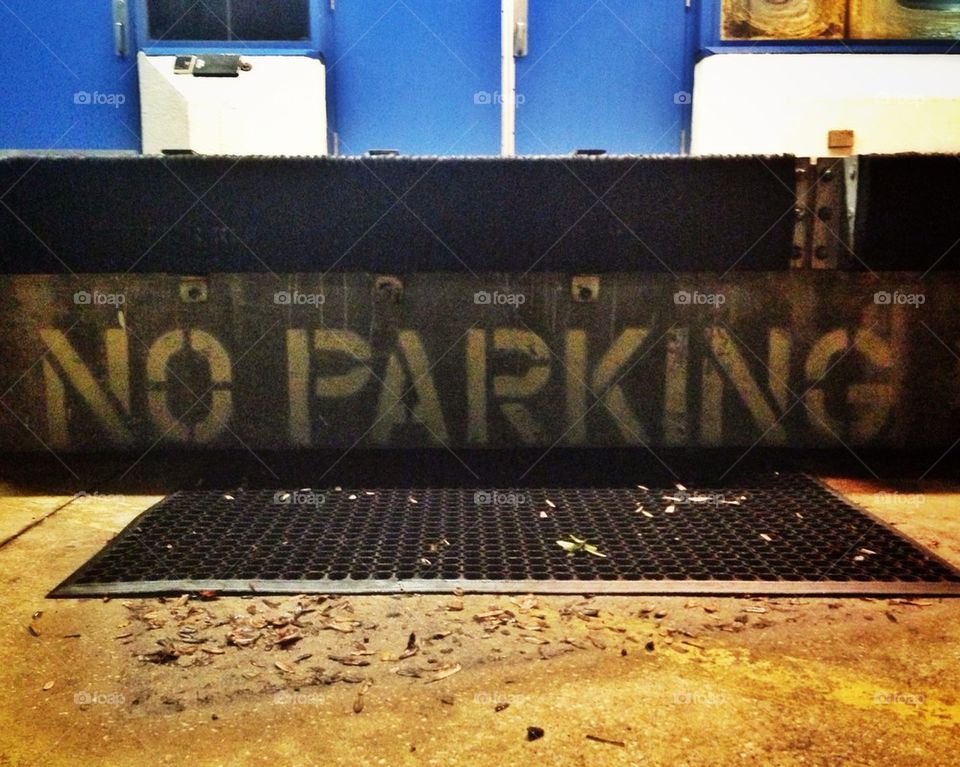 No Parking Loading Dock.
