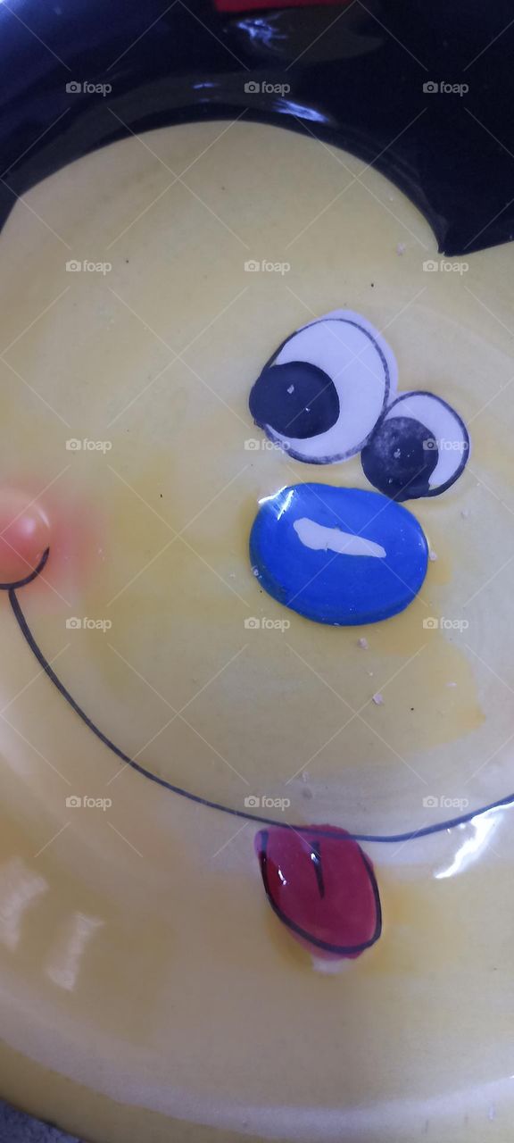 smile of bold complementary colours