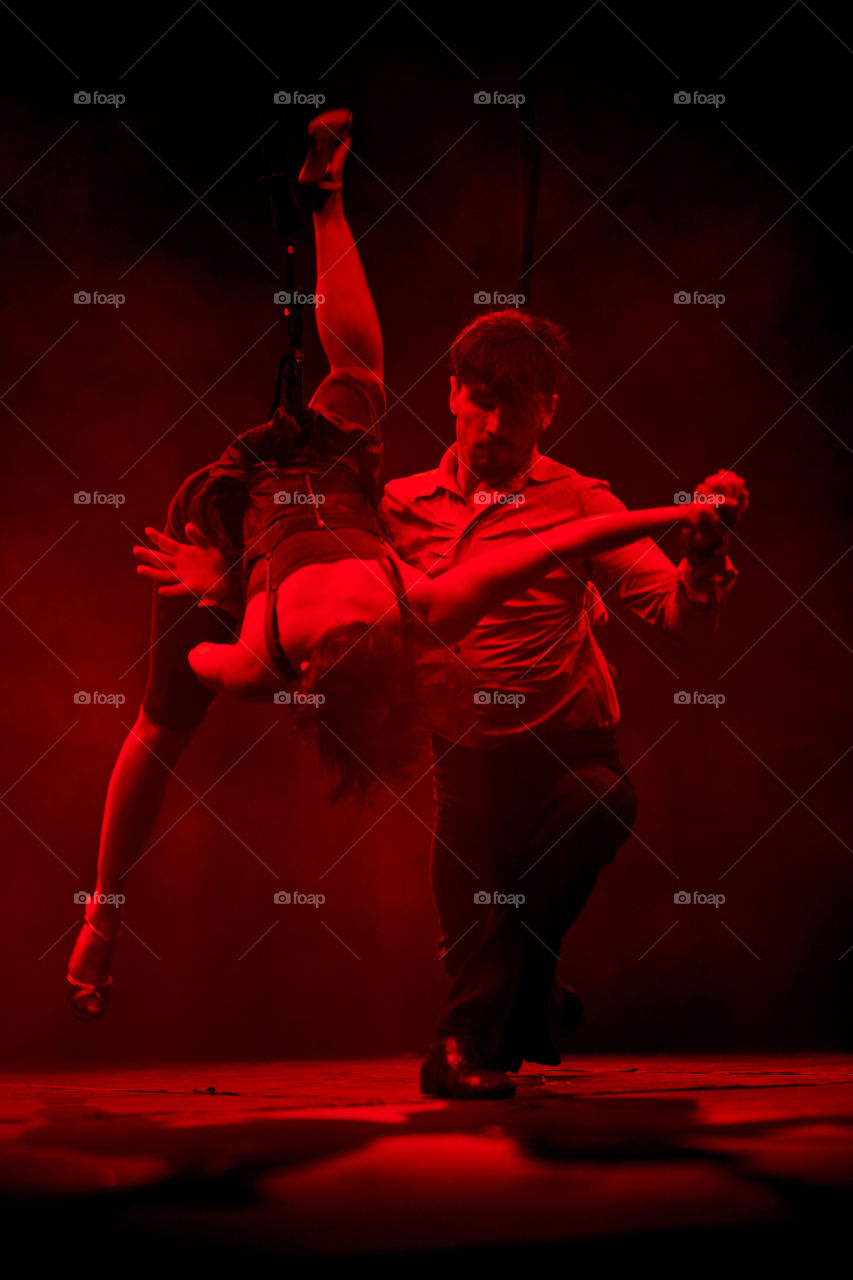 Aerial Tango dancers