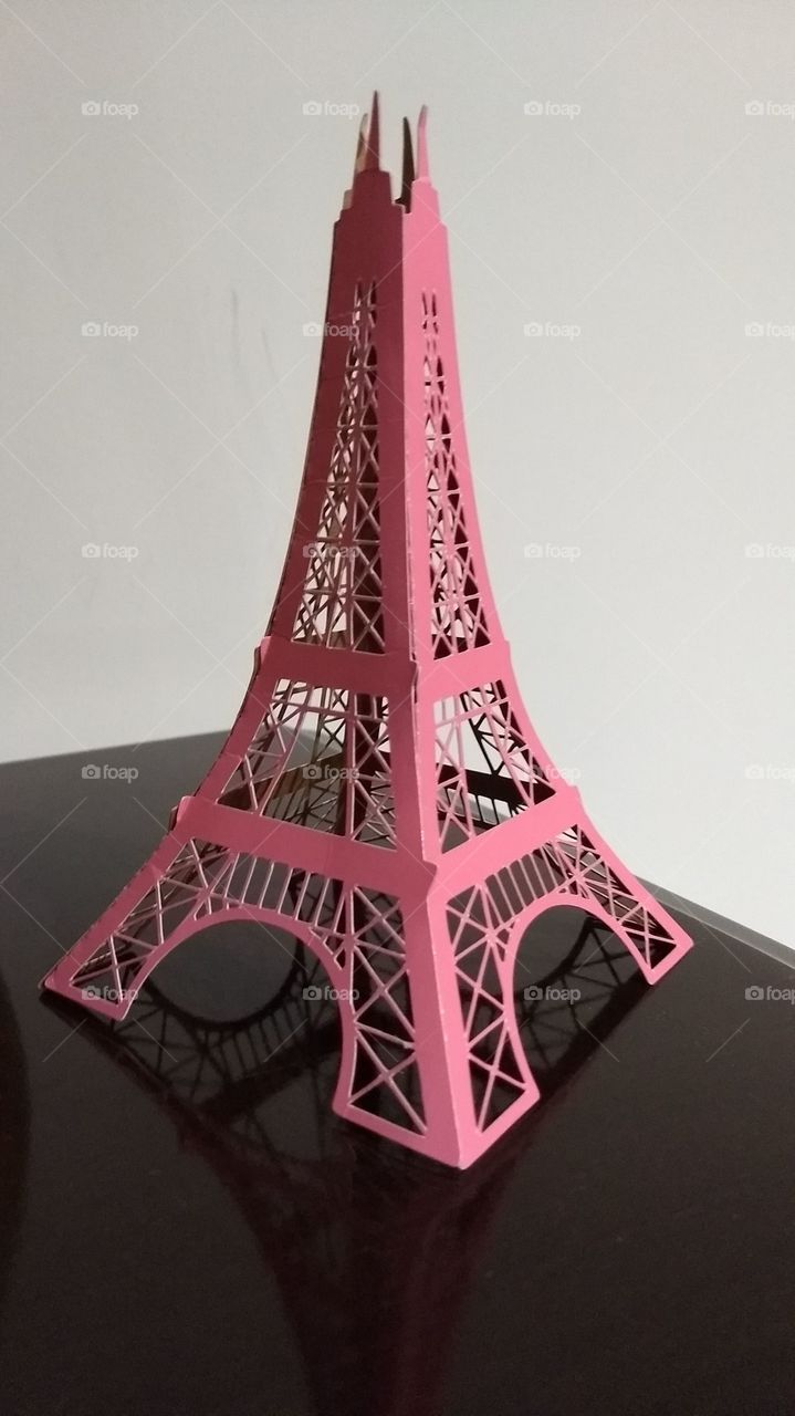 Pink Paper Eiffel