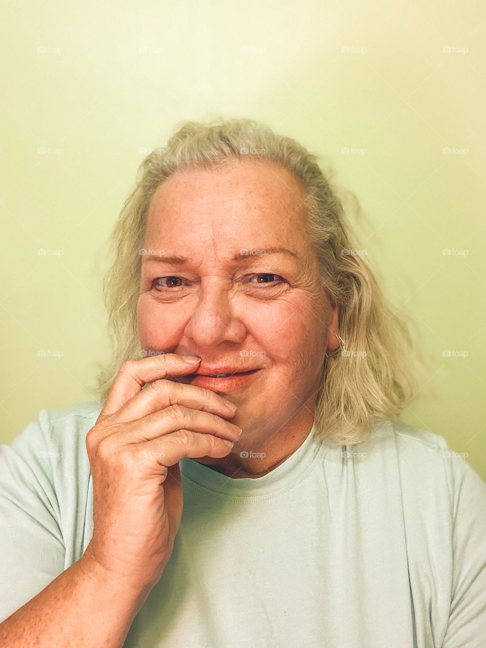 Yeah, 65 is vibrant! Selfie in the very best lighting, flattering colours and some minor editing makes me feel good!