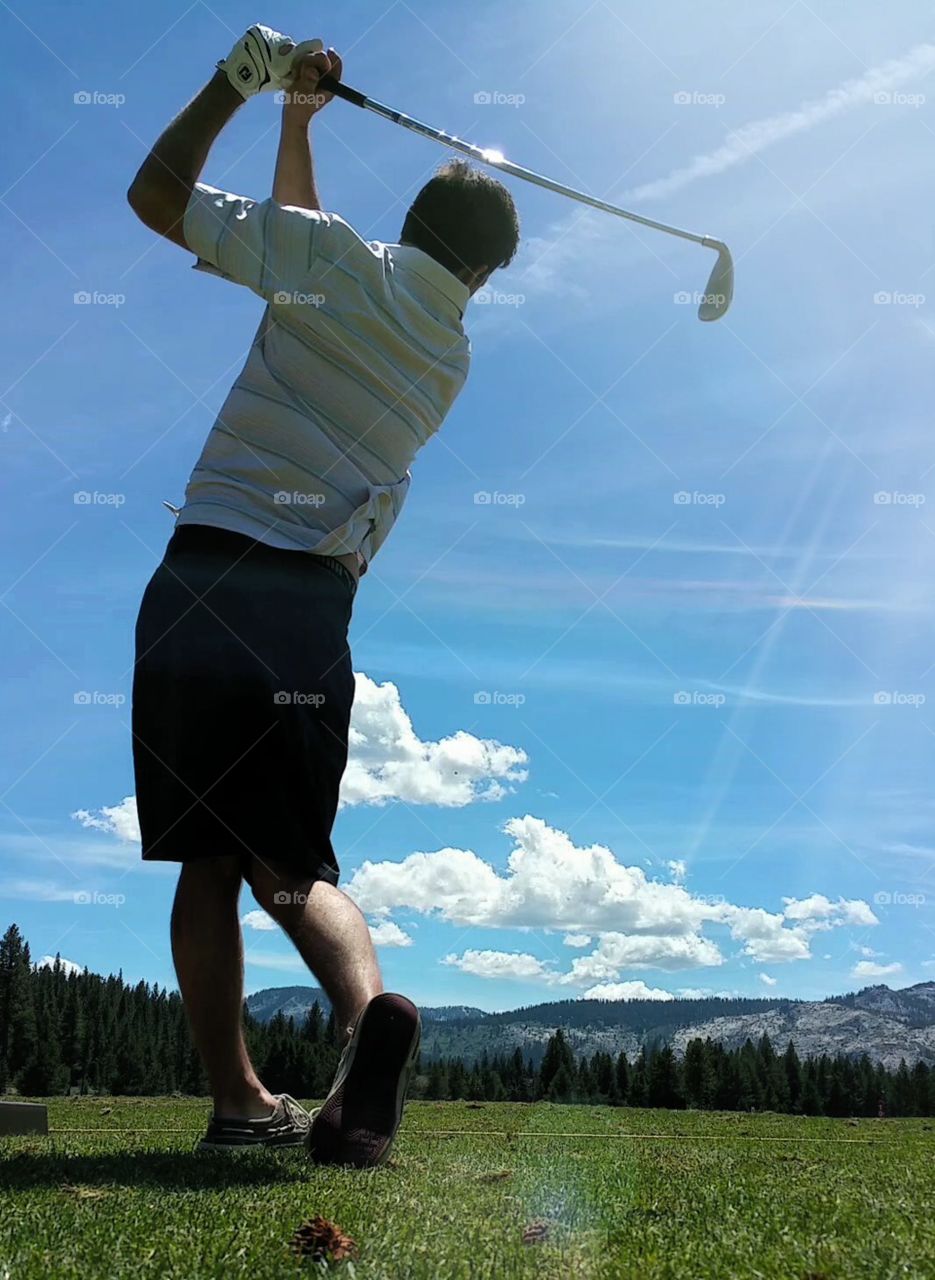 golfer swing. golfing in Lake tahoe