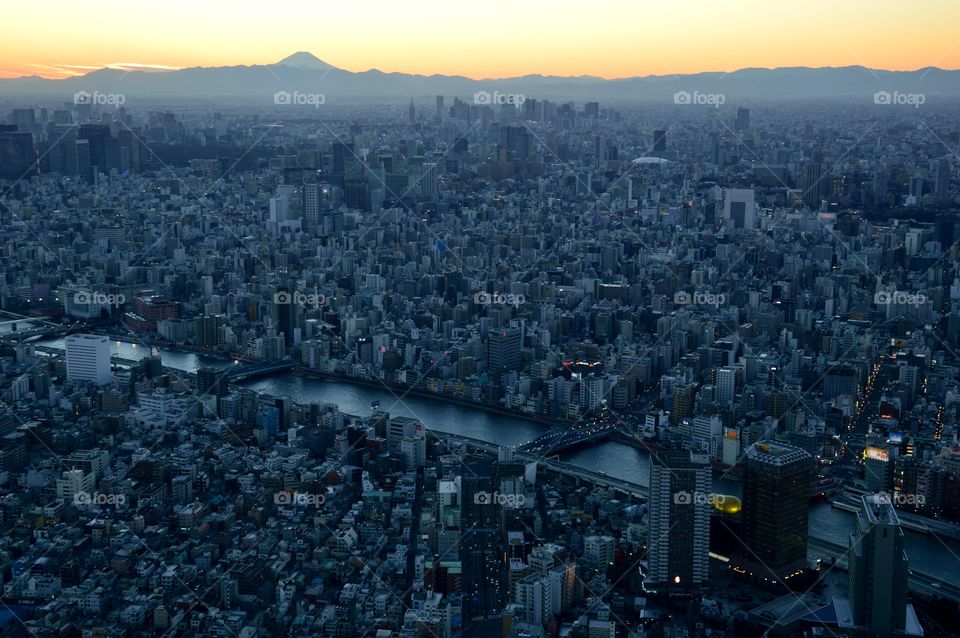 tokyo skyline at sunset