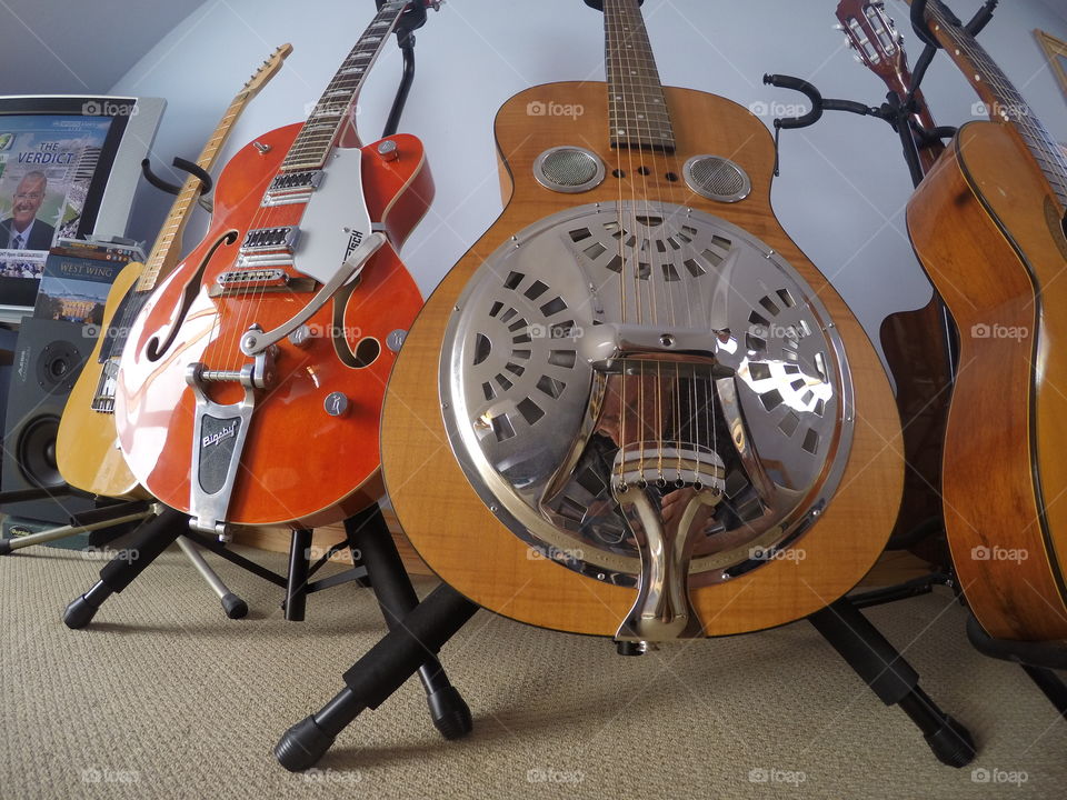 Guitars. Vintage guitars