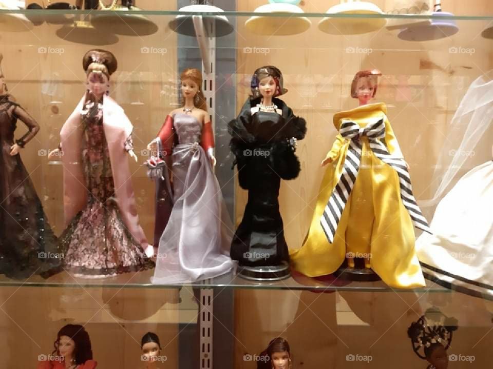 The magic world of dolls