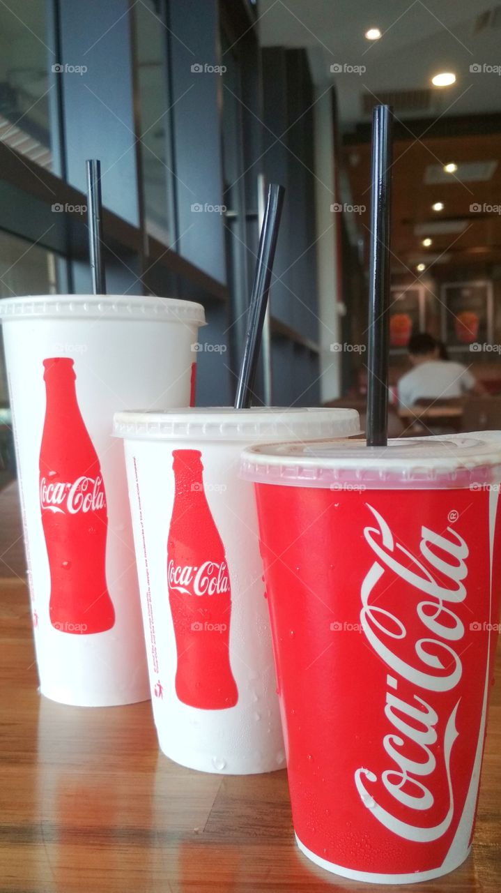 3 different people, 3 sizes, 3 types of appetites, 3 different set of meals, but we had the same drinks.