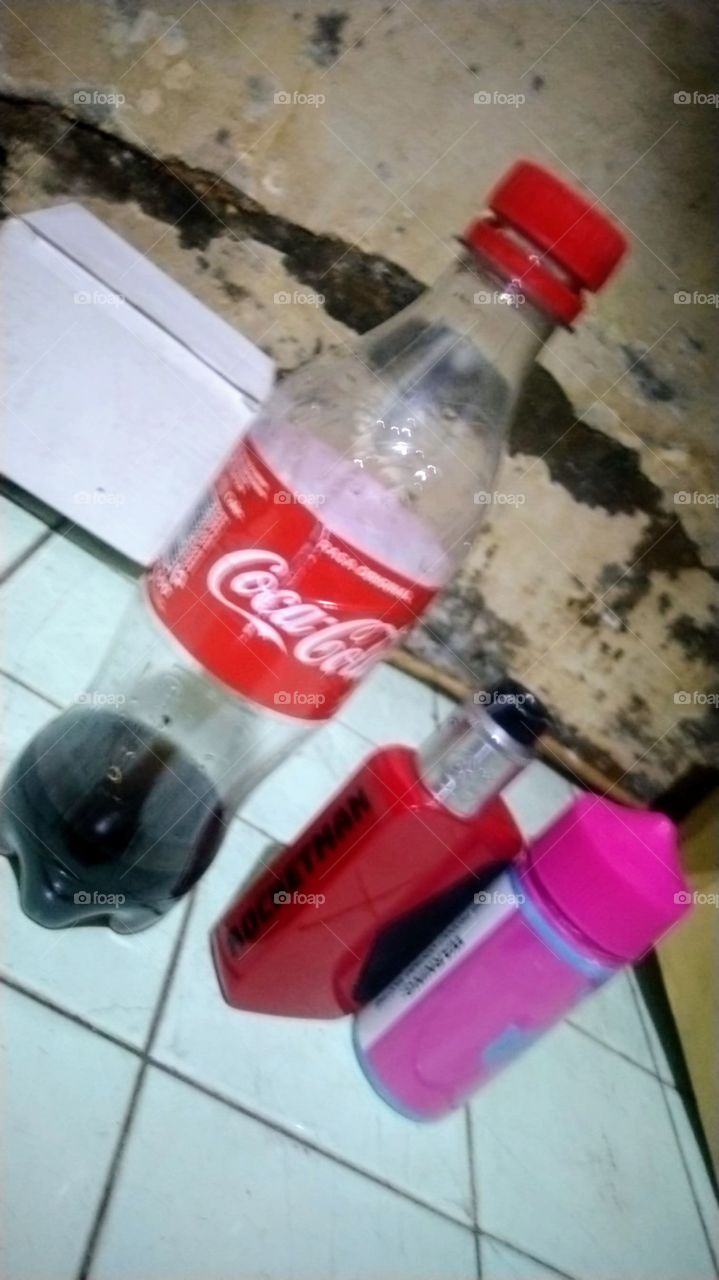 Coca'Cola Always there to accompany you
