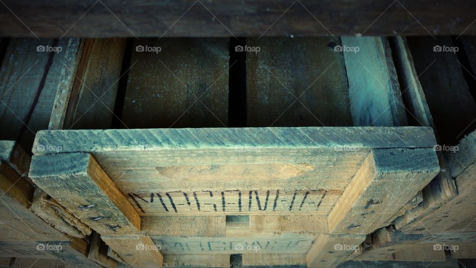 Caixas de madeira para frutas. Ótima opção para artesanatos.