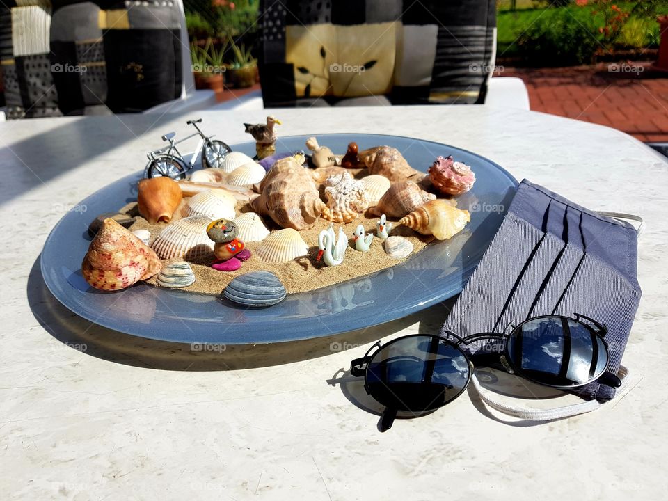 Summer on a glass plate