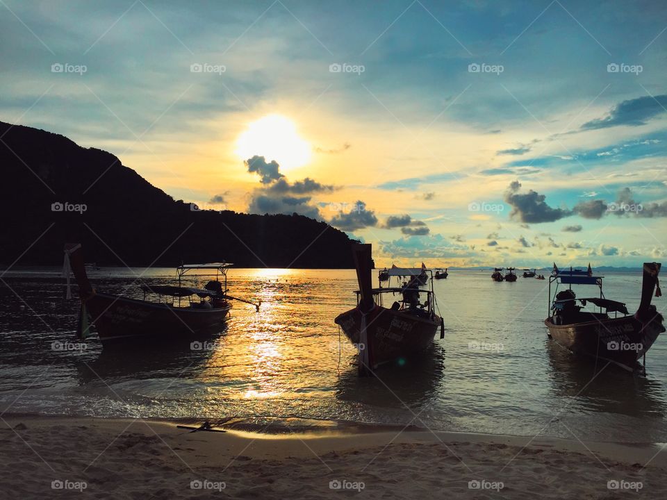 Sunny Sunday . Thailand beaches are the best 