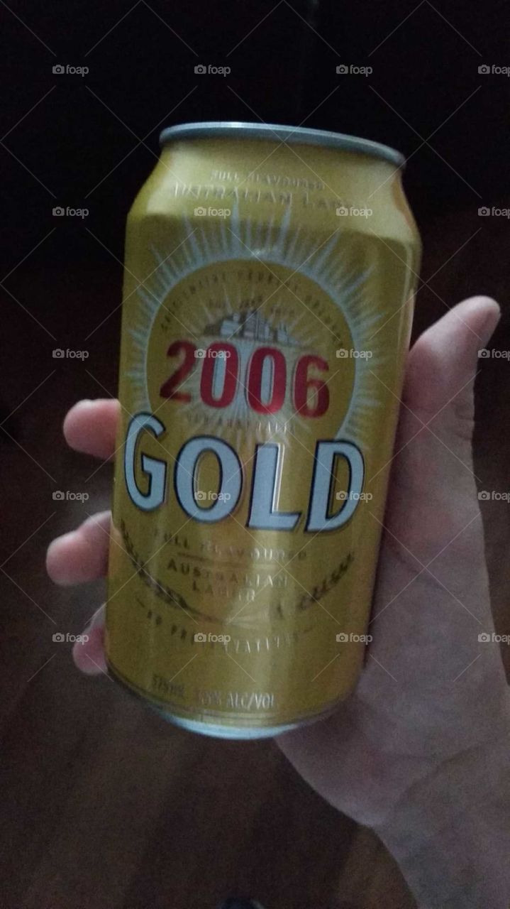 beer. Gold.
