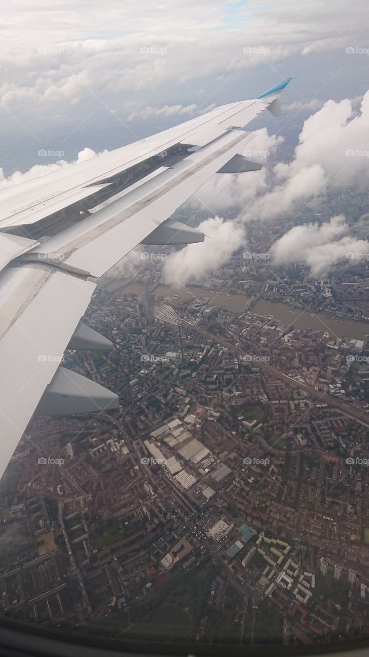 View from plane approach to London Heathrow with air rakes spoilers deployed 4
