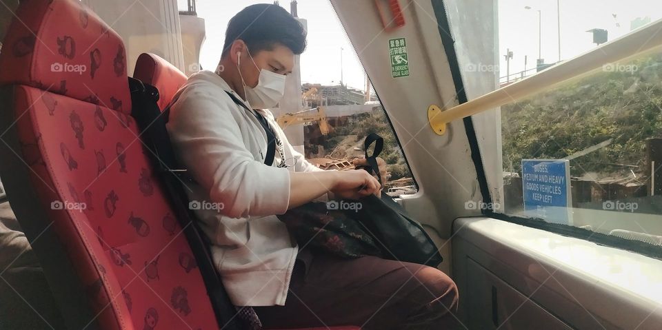 Um? Where are my Bluetooth earphones?🤔 (What, it wears on your ears!🤭)