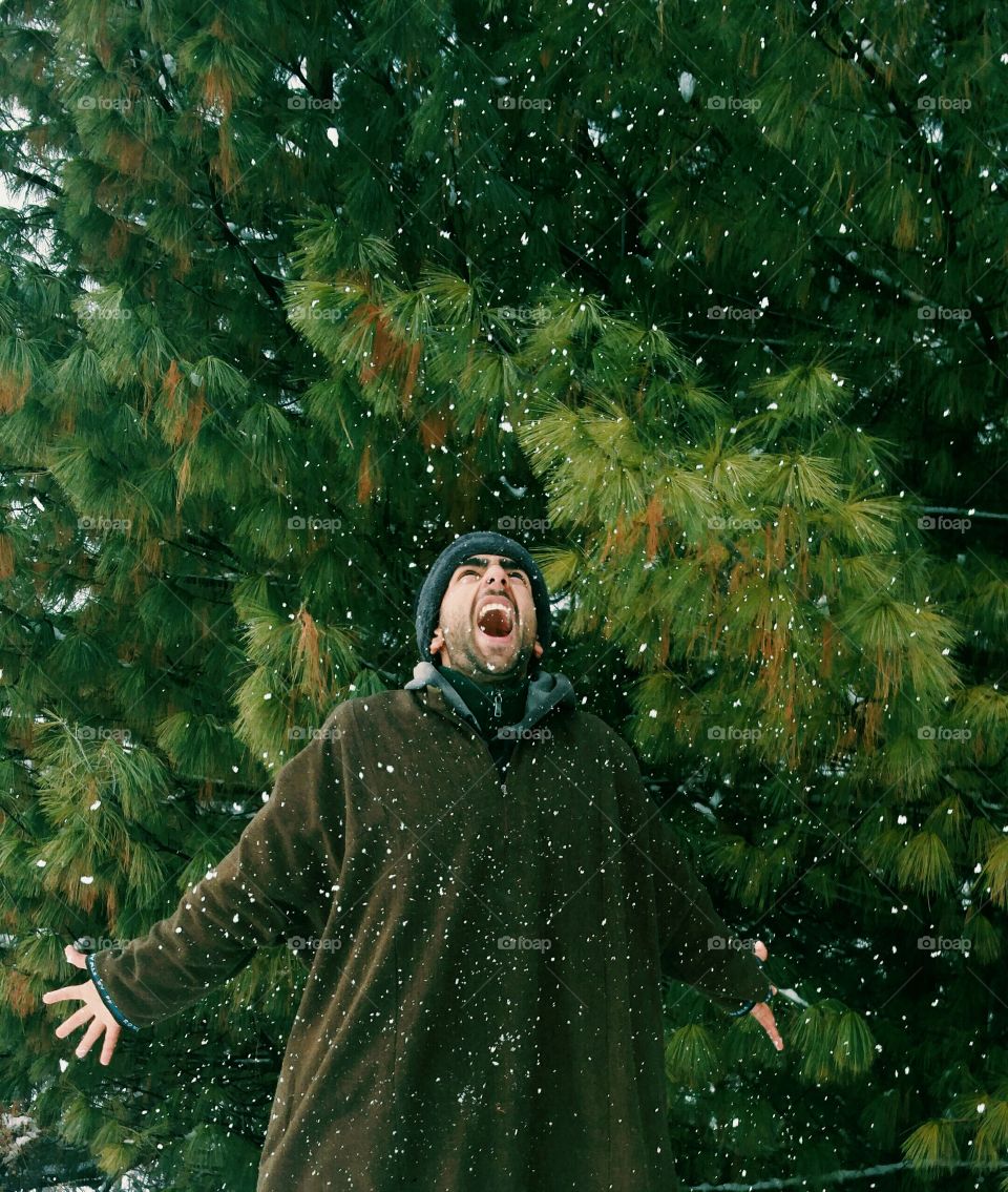 winter sweater warm cool winter ❄️ snow fresh Air cool and amazing photography 
📸 Muneeb bhat