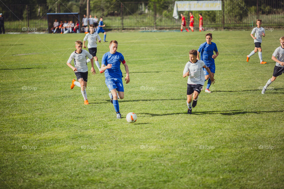 Football teen play 