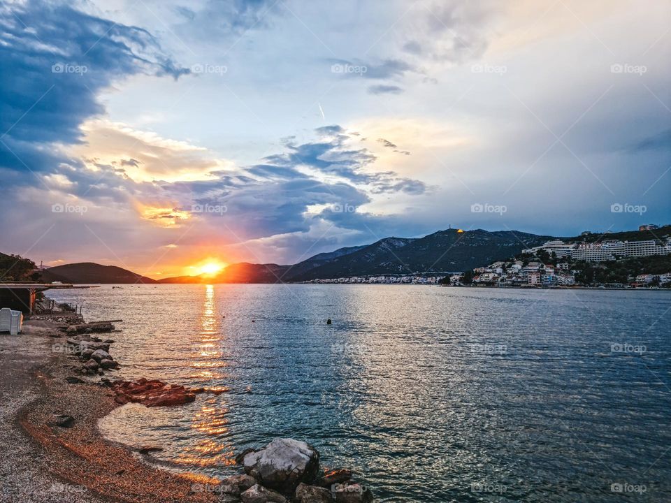 Dare to be different.  Each color in this photo will be experienced differently by each of us.  How beautiful life is.  Is it?