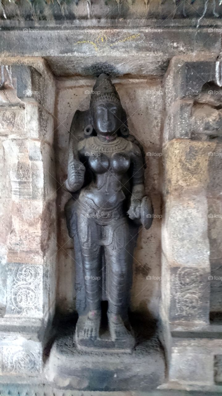 Lady warrior - 12 th century culture - measure about one metre - tarasuram Raja Rajeshwaram temple