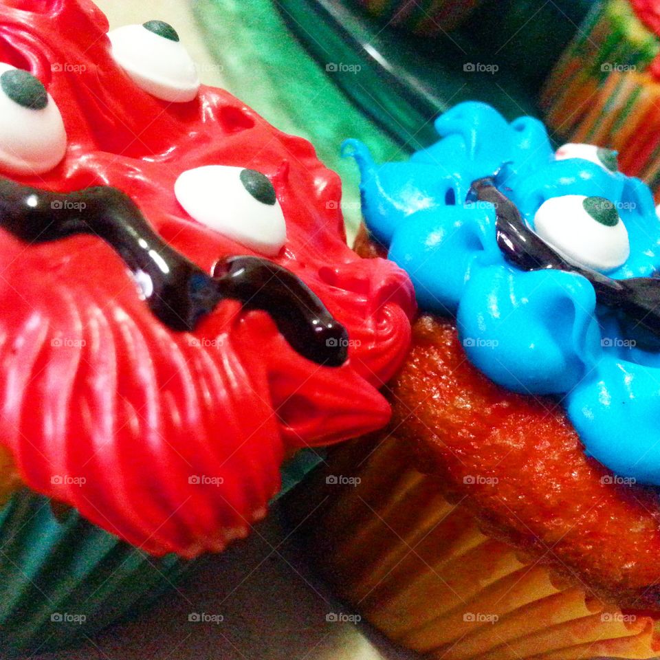monster cupcakes