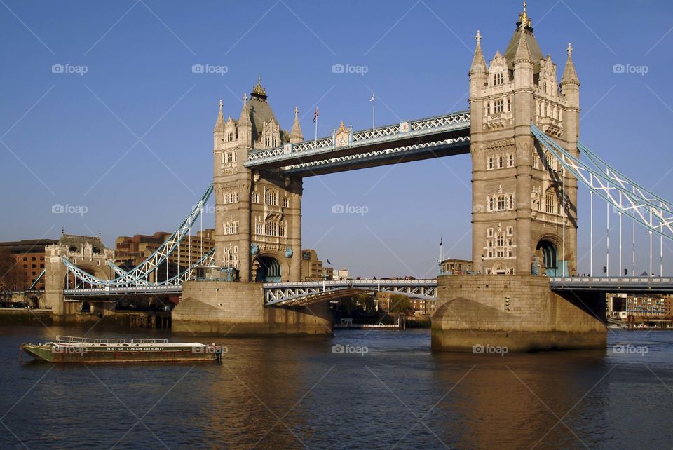 London. Tower bridge 