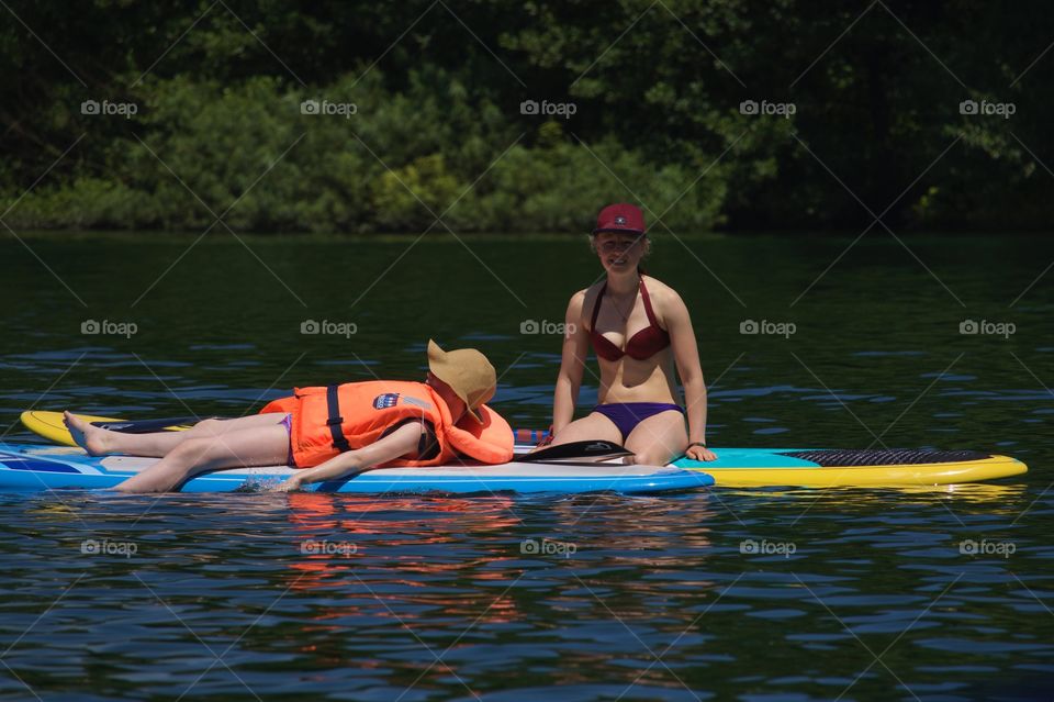 Female Paddlers