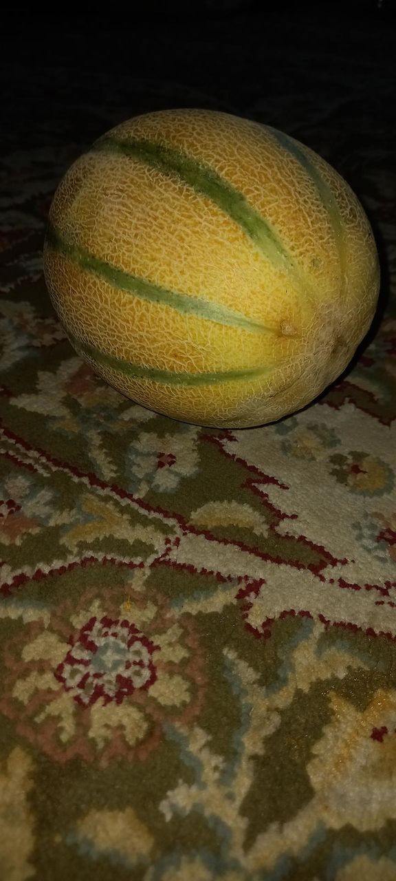 Cantaloupe or cantaloupe fruit