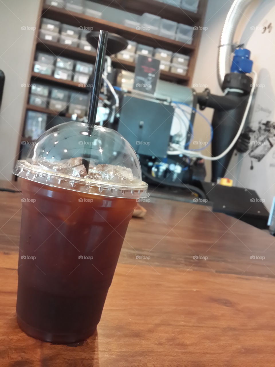 ice coffee .@ rosting machine