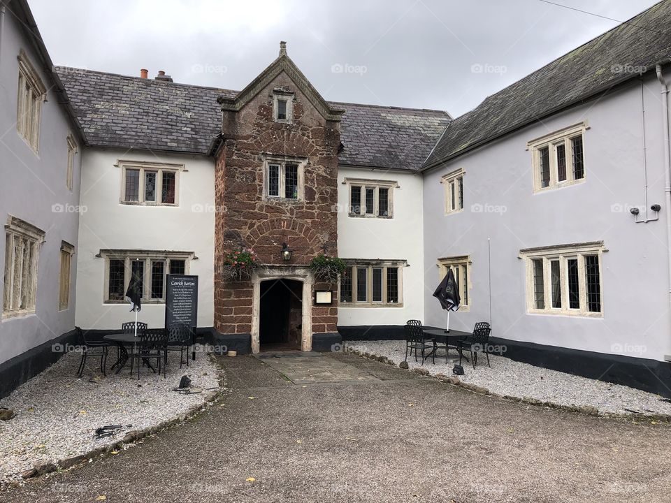 Had lunch today in this late 16th century hostelry, updated recently and now a popular Devon pub/restaurant.