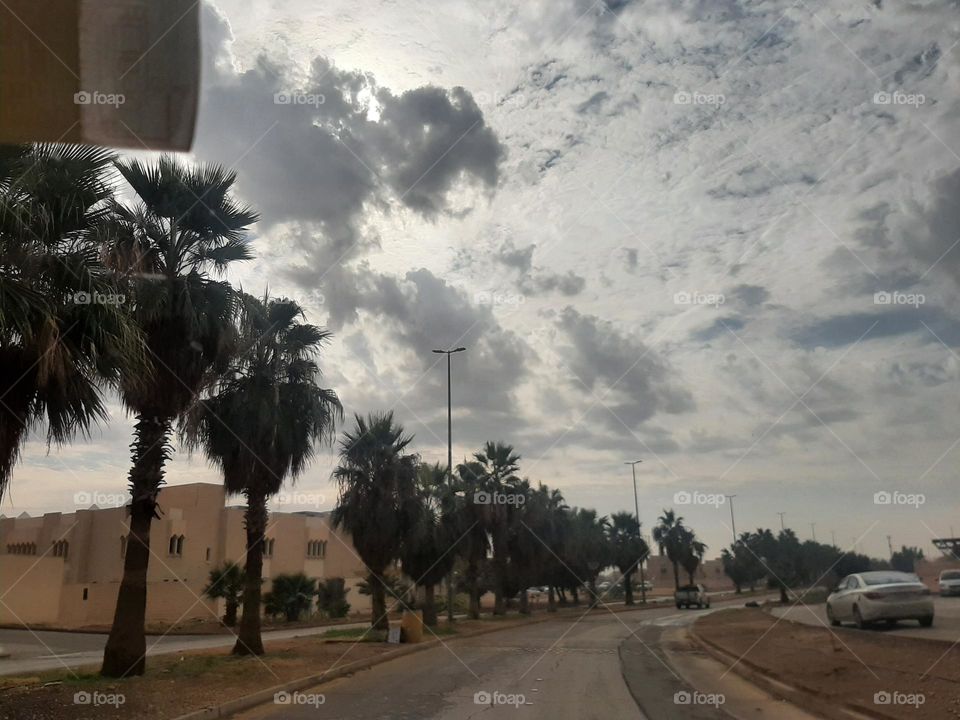 Please help me, I am very poor, I need your support and God is in need