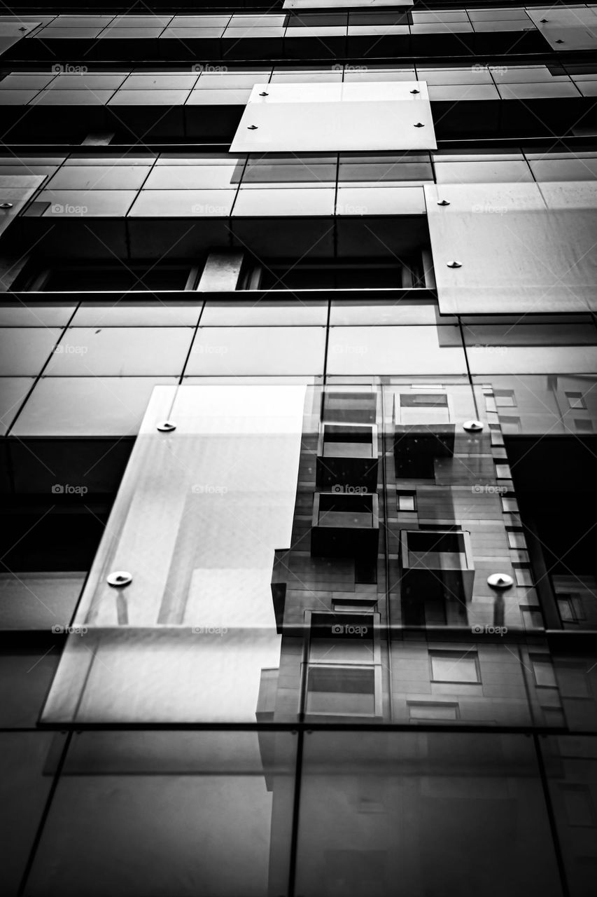 Square reflection 