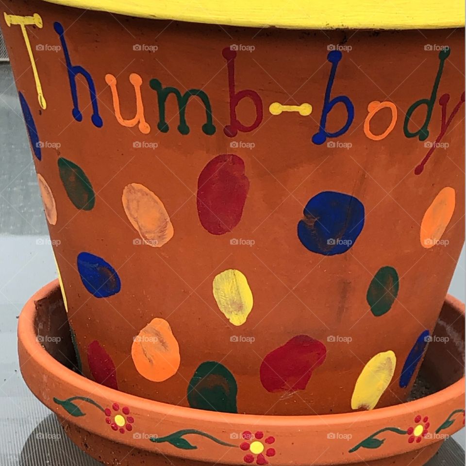 “Thumbody Loves You!”